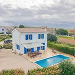 Villa Shana