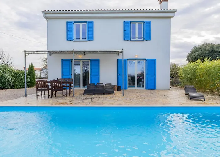 Shana Villa